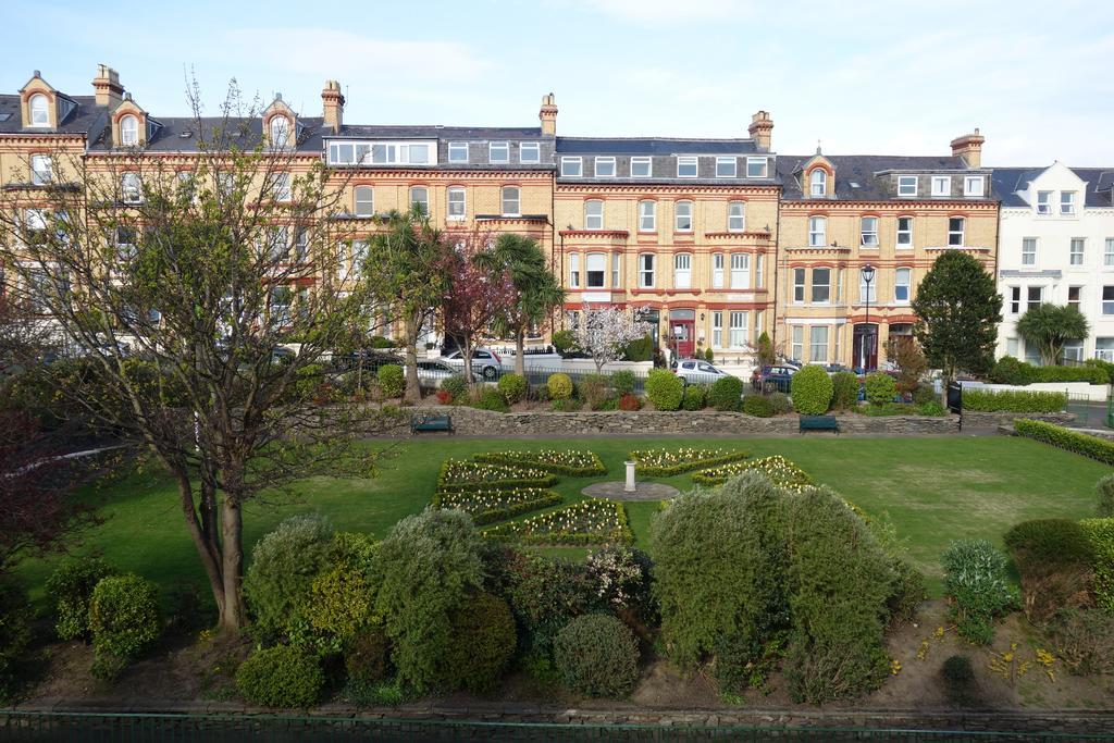 The Hutchinson Apartments Douglas Dış mekan fotoğraf